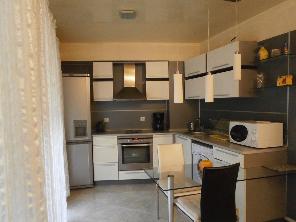Art Apartment Kiril And Metodi Square Burgaz Oda fotoğraf