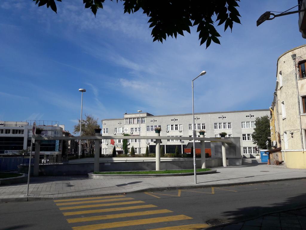 Art Apartment Kiril And Metodi Square Burgaz Dış mekan fotoğraf
